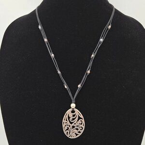 Silpada Sterling Silver Filigree Oval Pendant Necklace # 798